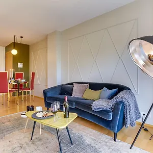 sweet-inn-apartments-miro-apartment-eixample.topbarcelonahotels.com/